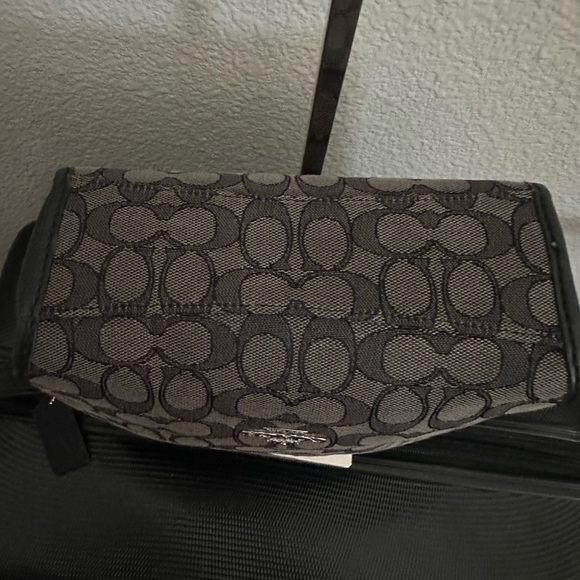 Coach Signature Dufflette in Black Smoke/Black with Coach Tag - Picture 12 of 15